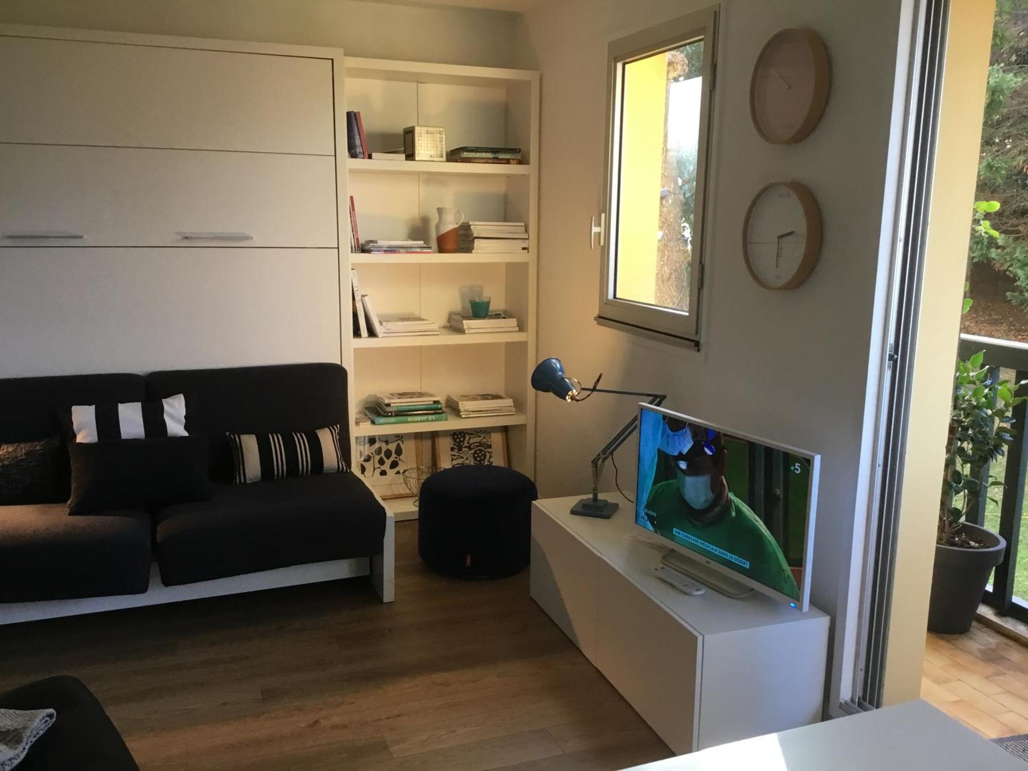 安格雷Au Balcon Fleuri公寓 外观 照片
